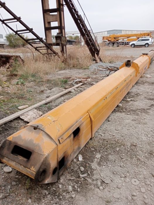 Продаю стрелы бу  автокрана