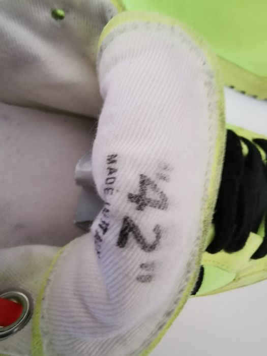 Off White low 2.0 fluo yellow nr.42