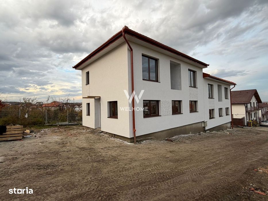 Casa MODERNA cu 300 mp in Sura Mica