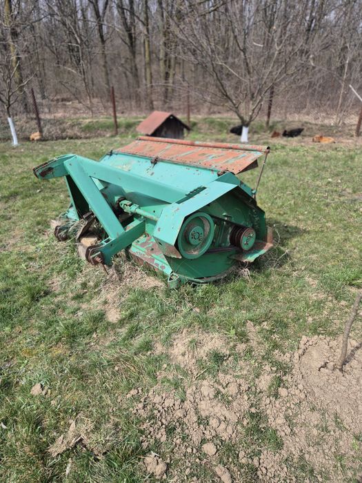 Tocatoare coceni , resturi vegetale