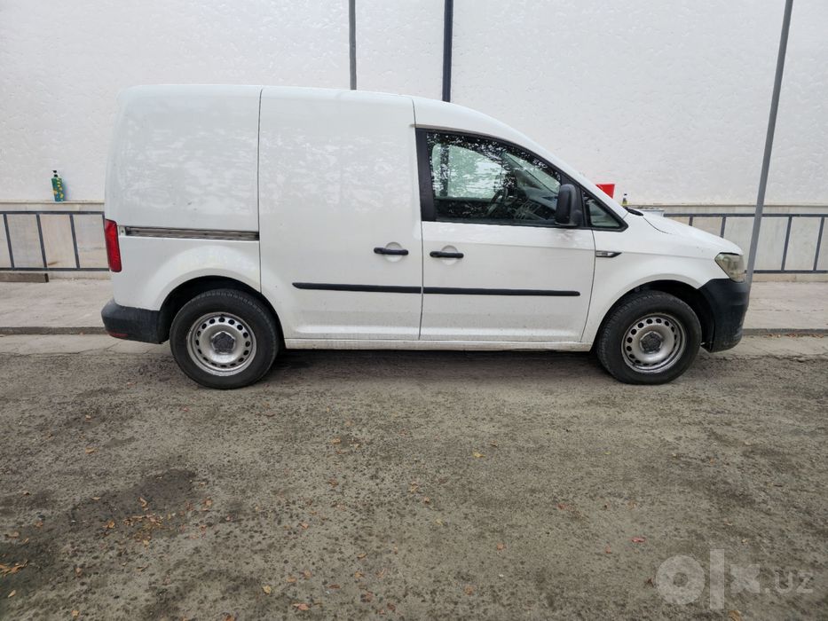 Srochno Volkswagen caddy sotiladi