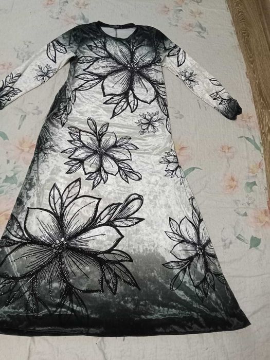 Продам платье в хорошем состоянии