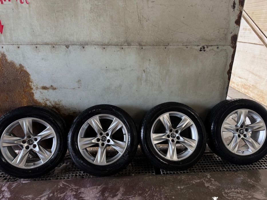 диски и шины летние Toyota Highlander