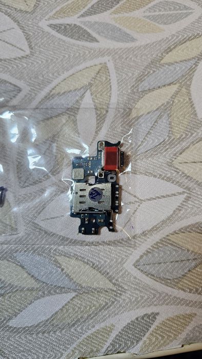 Нижняя плата на galaxy s23