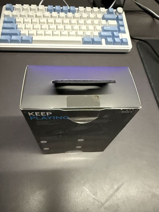 Продам мышку Logitech новая запечатанная