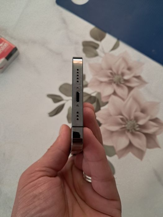 IPhone 13 Pro  de 1 TB  Baterie 100% originala