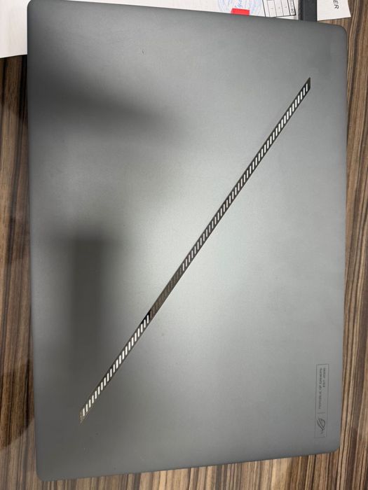 Продам Asus ROG Zephyrus в отличном состоянии