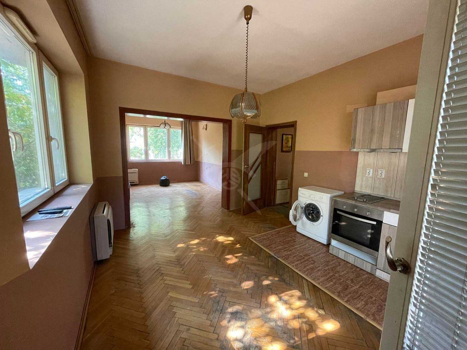 Продава се Тристаен апартамент в Пловдив, Каменица 1 - 150 кв.м за 1267 €/кв.м - Снимка #5