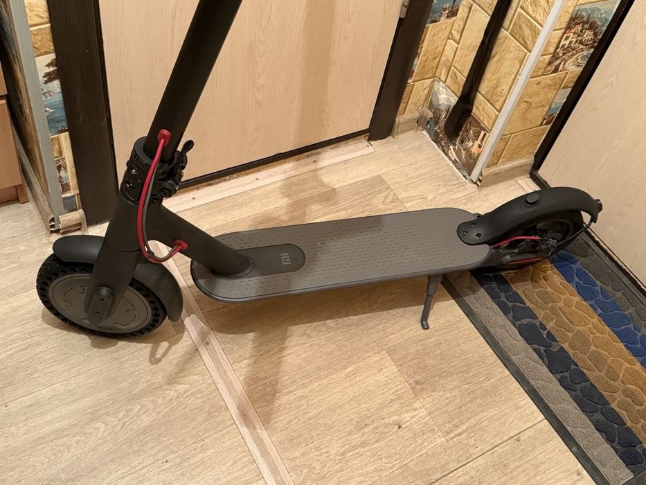 Продам электро самокат