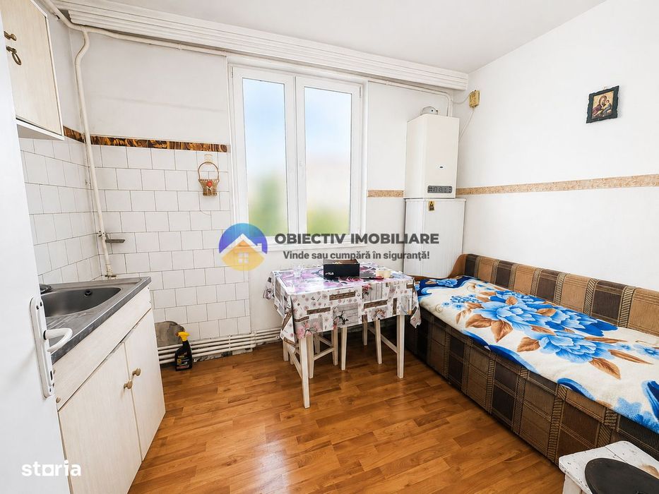 Apartament 2 camere strada Mihai Viteazu ,etaj 2 - Piatra Neamt.