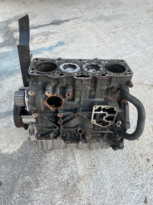 Блок 2.0tdi 170 CBB