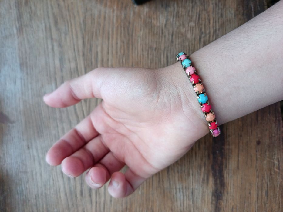 Цветное украшение браслет