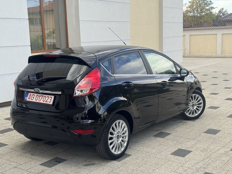 Ford fiesta titanium euro6