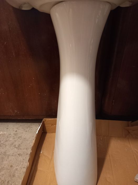 Chiuveta cu picior mare noua