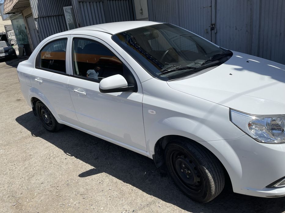 Продам Нексия 3 механика 2021