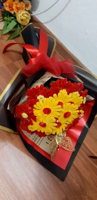 Buchete sarma plușată lucrate manual!