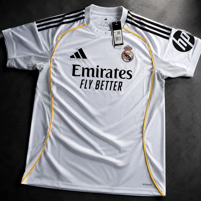 Tricou Real Madrid– mărime L – Nou cu Etichetă