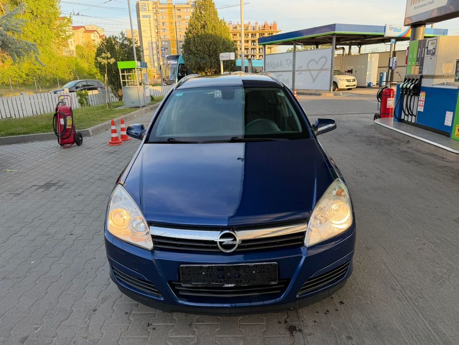 Opel Astra H Caravan 1.9 CDTI 150 CP