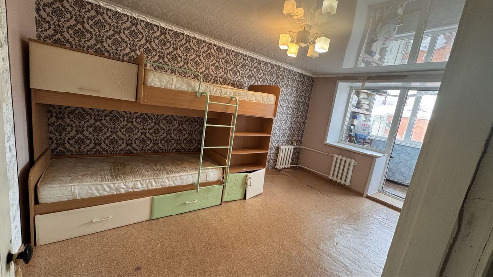 Сдается 3 комн квартира