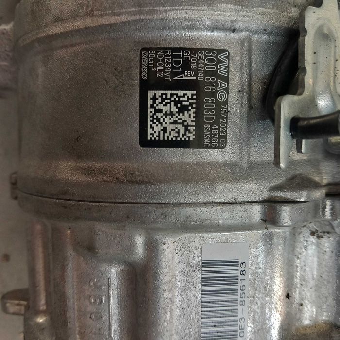 Compresor clima VW Tiguan (AD1) 2016-prezent 1.5 TSI cod: 3Q0816803D