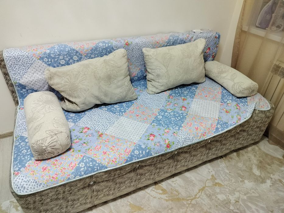 Продам диван в отл.состоянии.