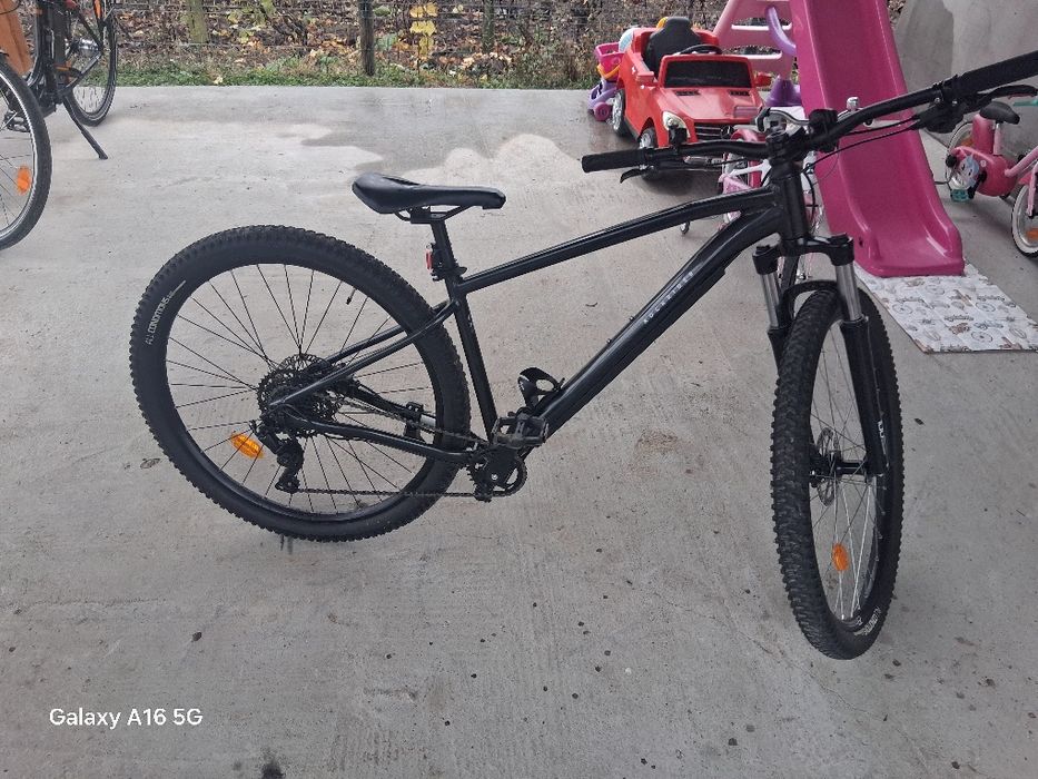 Vând Bicicleta Rockrider