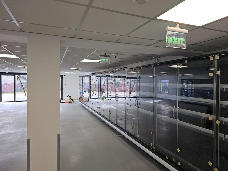 Vitrina frigorifica verticala transport gratuit