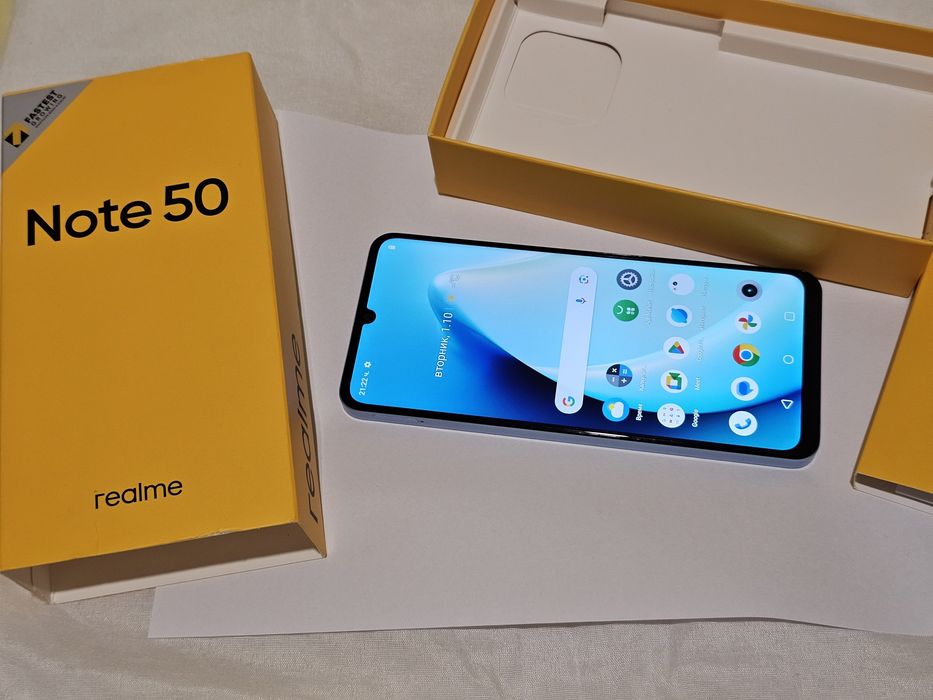 Продавам Realme Note 50