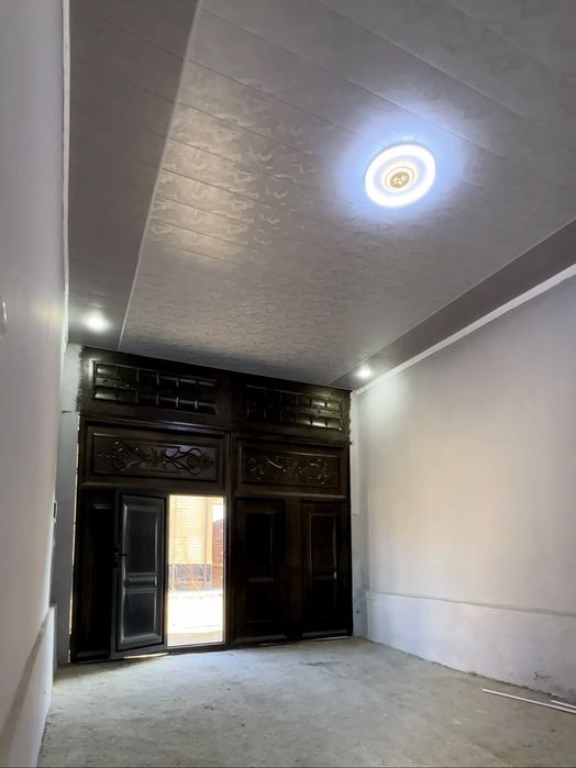 Ховли сотилади Кармана Лола магазин Мунис туйхона