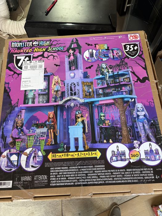 Monster High papusi si accesorii