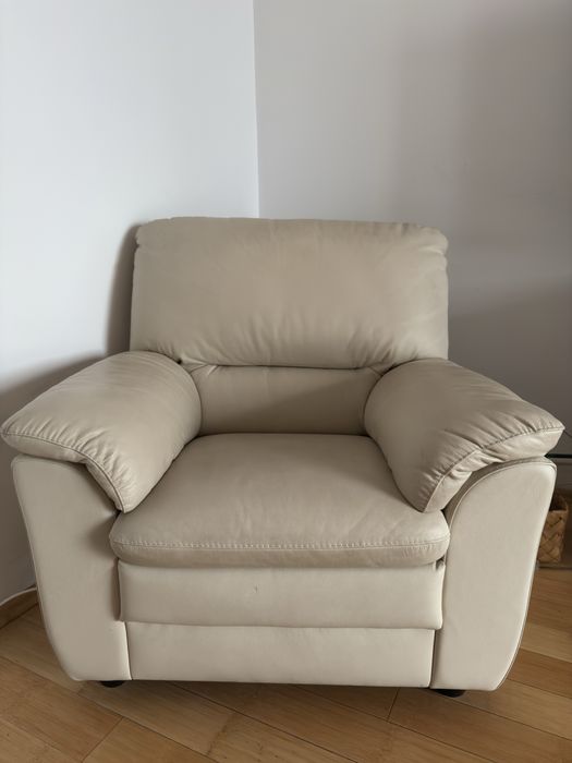 Canapea extensibila si fotoliu din piele naturala Mobexpert