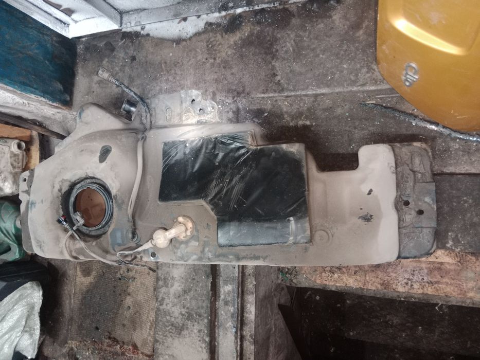 Топливный бак Рено клио Renault Clio