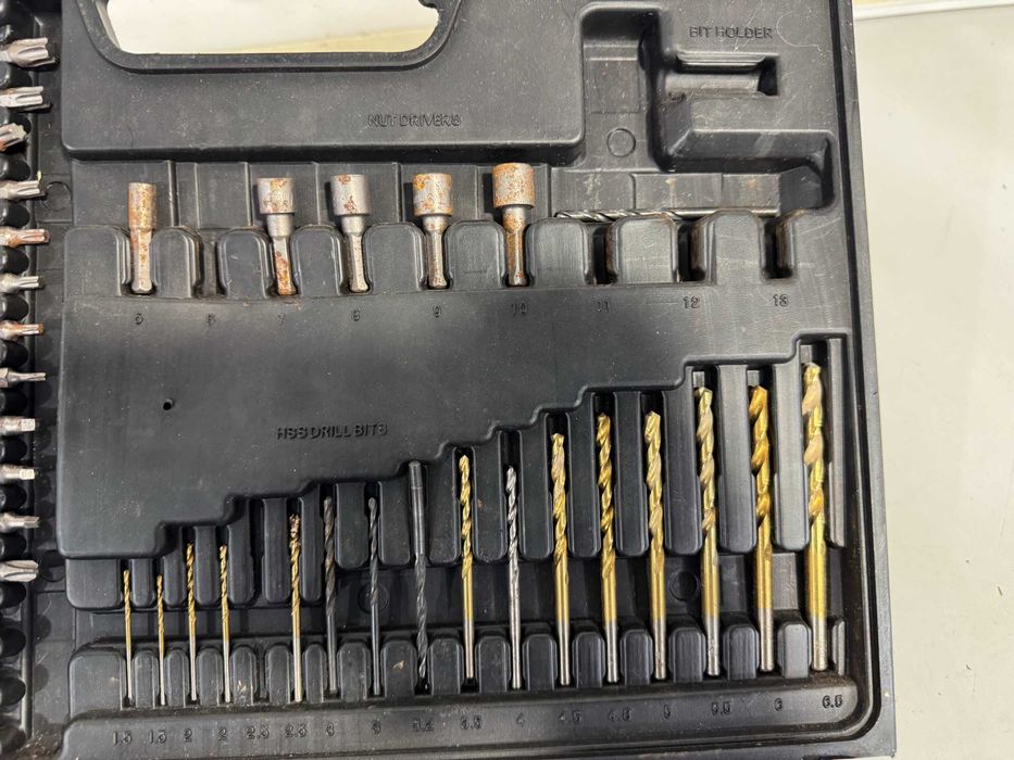 Инстументи - бургии , битове и др