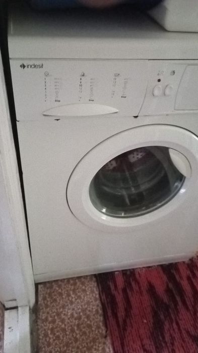 Продам стиральную машину