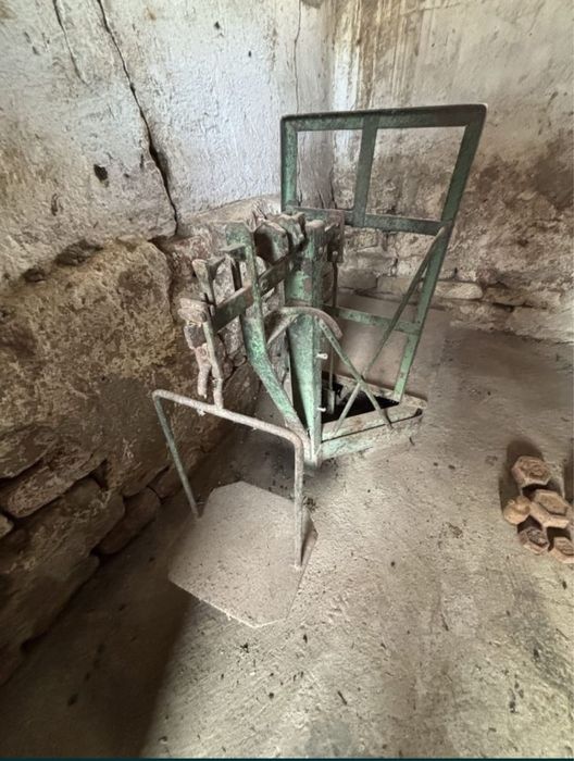 Vand cantar metalic vechi model 934 p11 200 kg