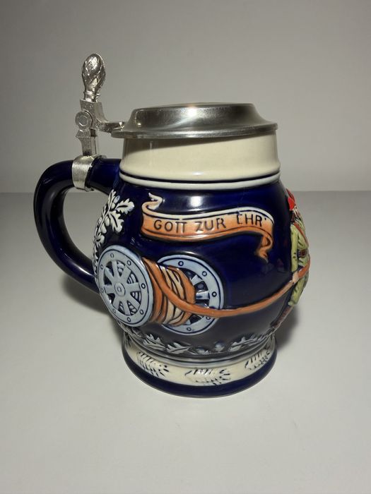 Halba de bere Domex cu tematica, fabricată în Germania, fără daune