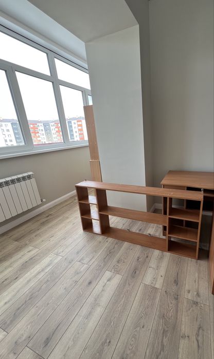 Отдам бесплатно полки книжные самовывоз