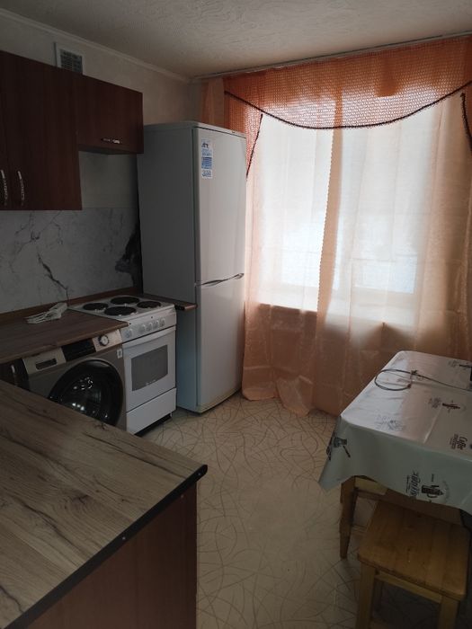 Сдам квартиру 1.5 на стрелке