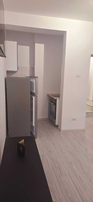 Garsoniera de vanzare zona Palat Cotroceni, utilata si mobilata