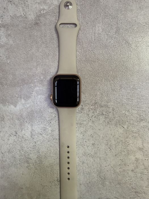 Apple Watch Siries SE 40 mm, Костанай 1015