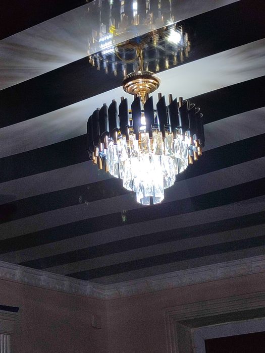 Люстра янги 500000 Минг сум