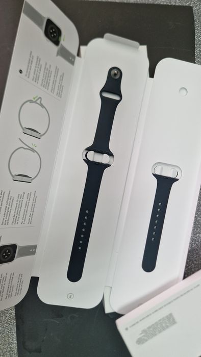 Apple watch SE 40mm Aluminium 2 Gen - за части