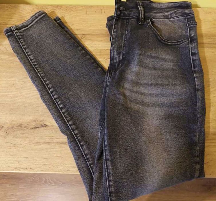 Нови ефектни дънки