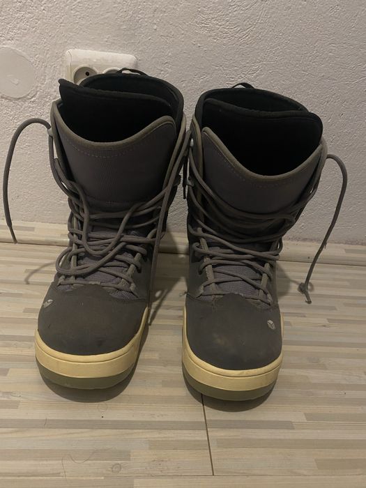 Vand Boots marimea 45