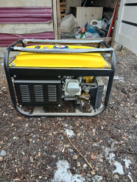 Продам генератор