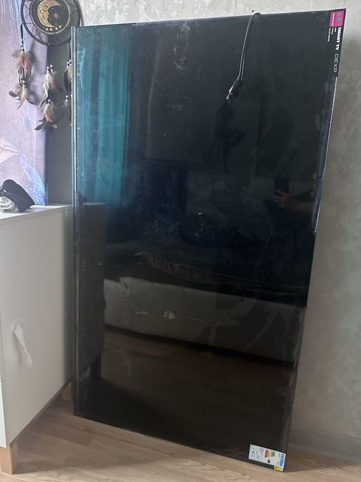 Телевизор на запчасти