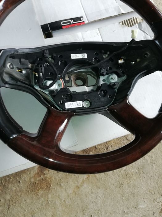 Части за мерцедес с350 mercedes w221 s350