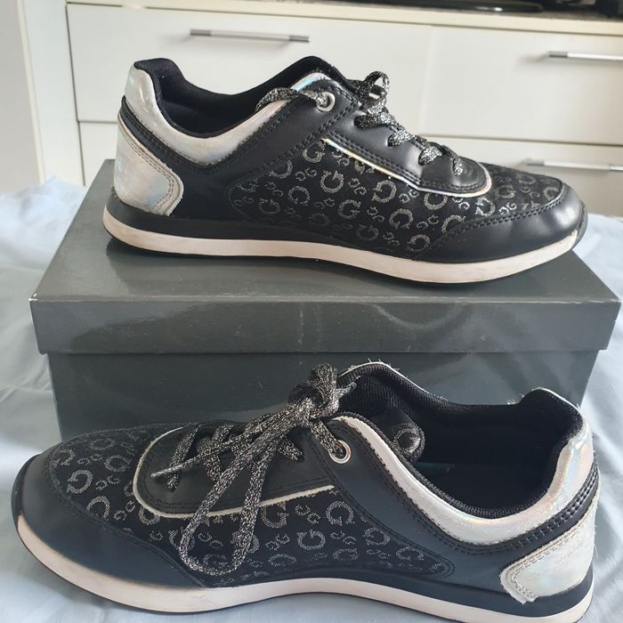 Guess masura  38