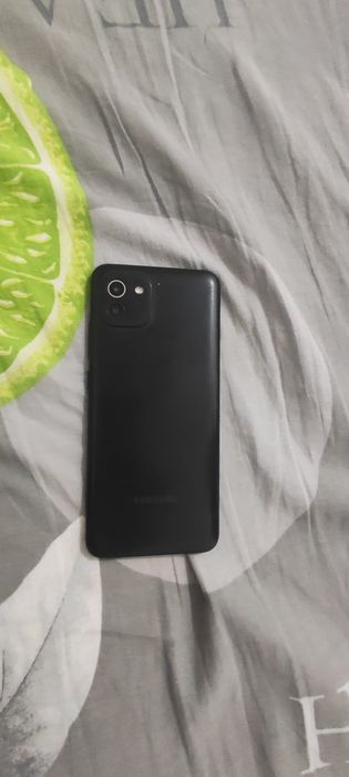 Продаю телефон в идеале