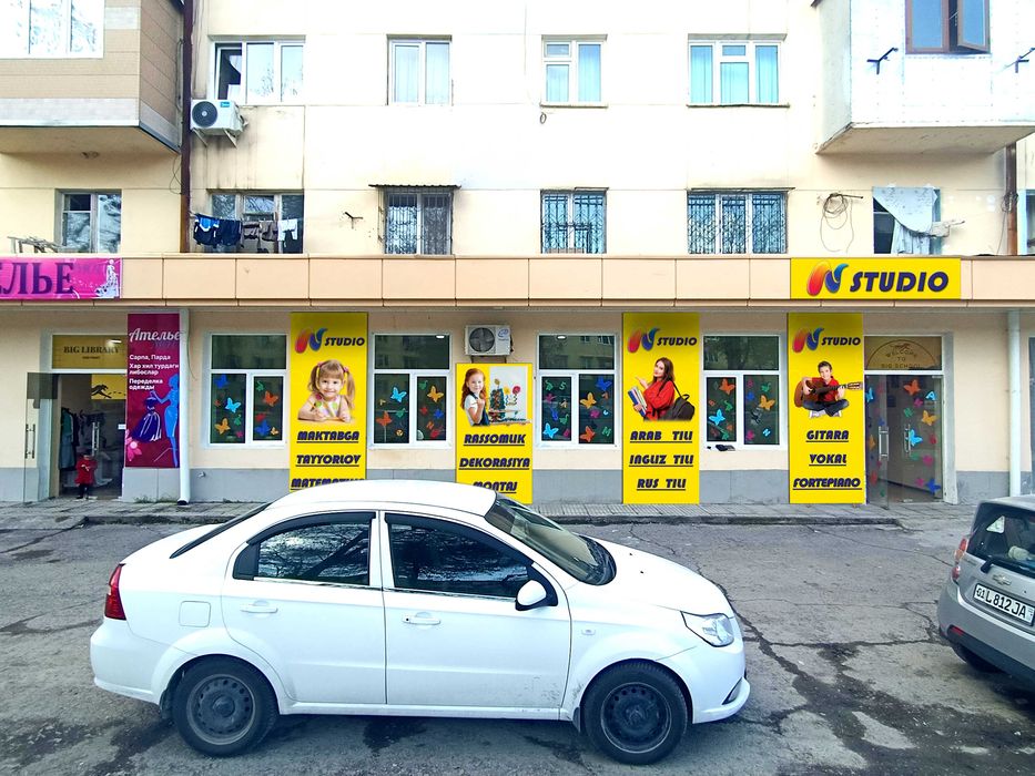 широкоформатный печать баннер оракал сетка штендер по Ташкенту